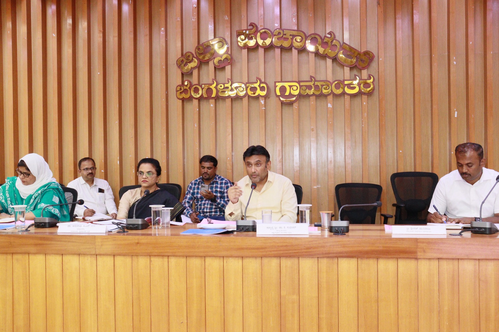 ಕೇಂದ್ರ ಪುರಸ್ಕೃತ ಯೋಜನೆಗಳು ಅರ್ಹ ಫಲಾನುಭವಿಗಳಿಗೆ ತಲುಪಿಸಿ: ಸಂಸದ ಡಾ. ಕೆ. ಸುಧಾಕರ್.