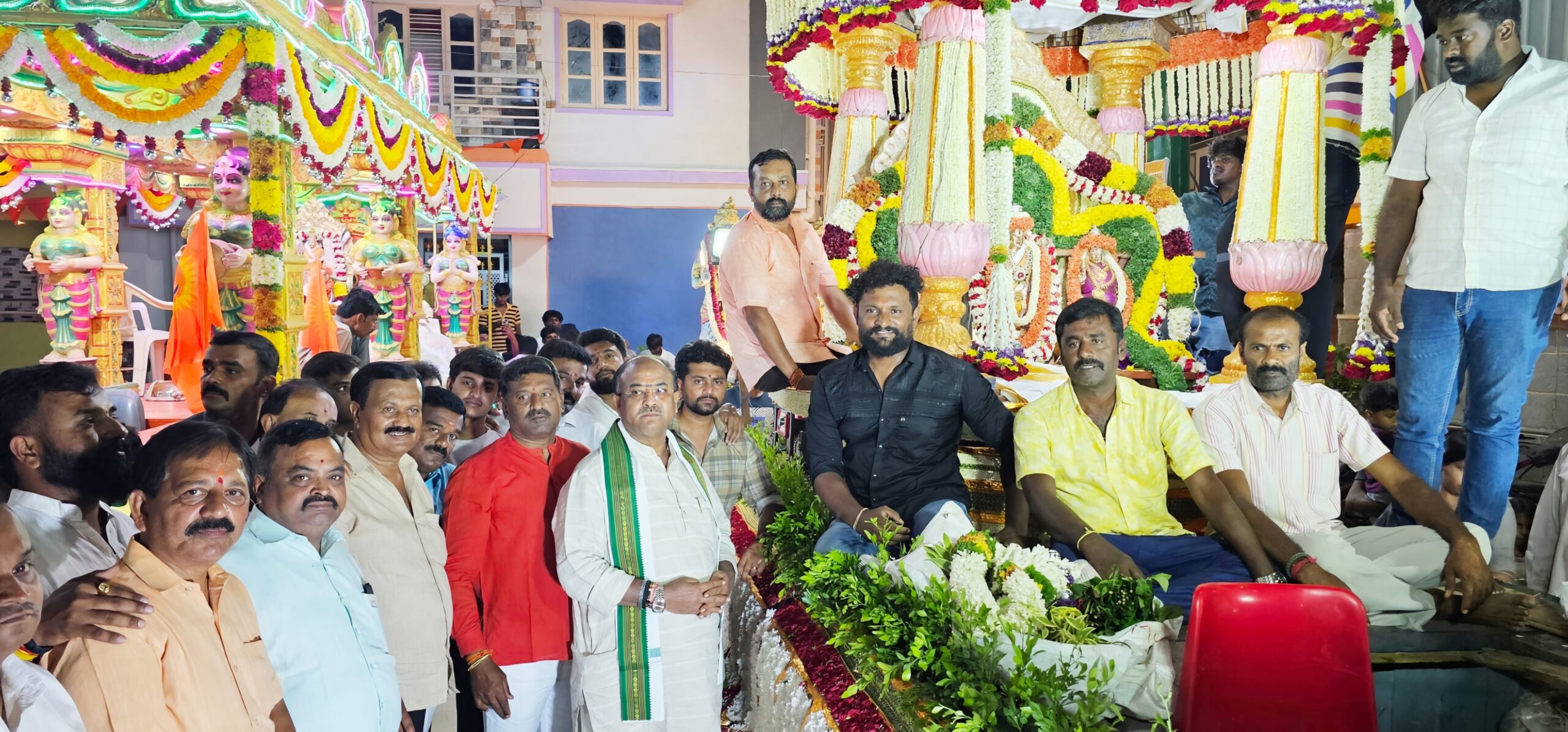 ವಿಜೃಂಭಣೆಯಿಂದ ನಡೆದ ಹೂಡಿ ಗ್ರಾಮದೇವತೆಗಳ ಪಲ್ಲಕ್ಕಿ ಉತ್ಸವ.